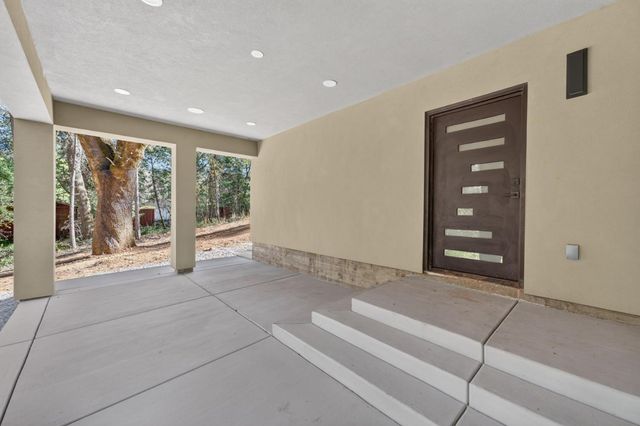 800 Acorn Way, Meadow Vista, CA 95722