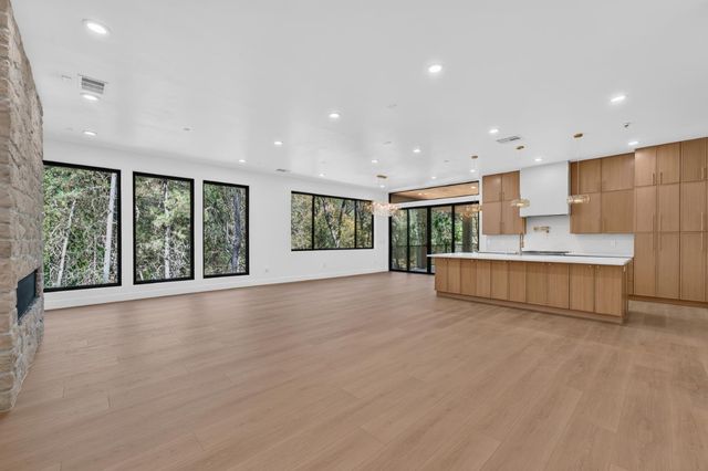800 Acorn Way, Meadow Vista, CA 95722