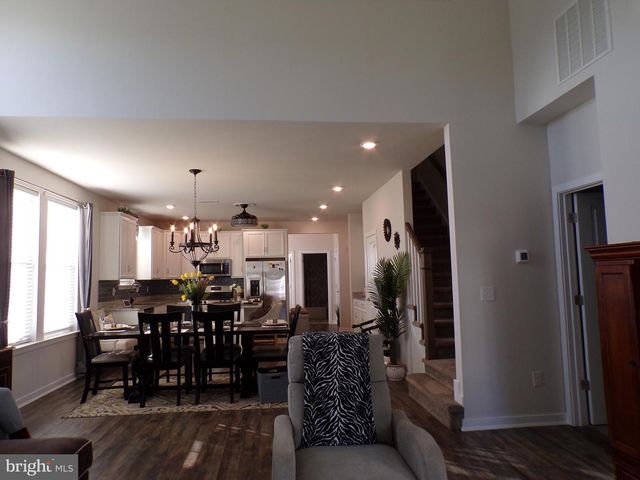 51 BRIDGE BLVD, Mount Holly, NJ 08060