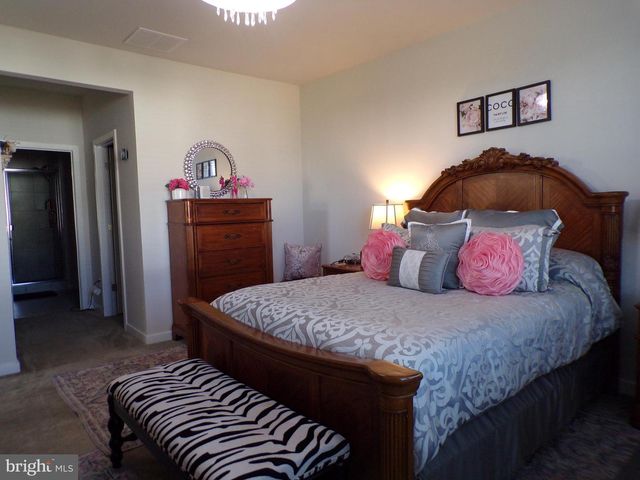 51 BRIDGE BLVD, Mount Holly, NJ 08060