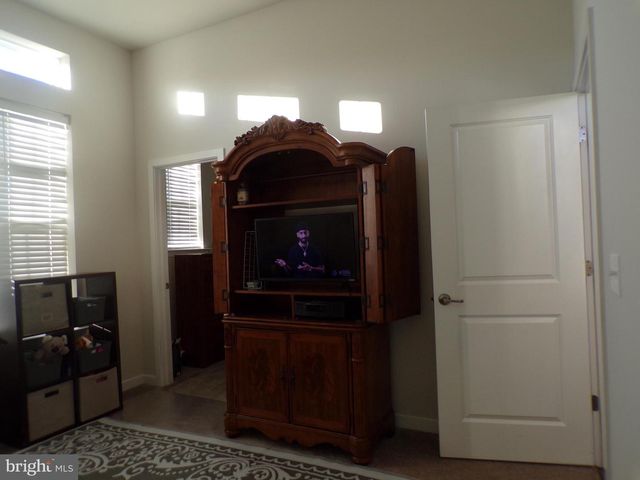 51 BRIDGE BLVD, Mount Holly, NJ 08060