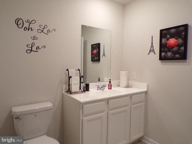 51 BRIDGE BLVD, Mount Holly, NJ 08060