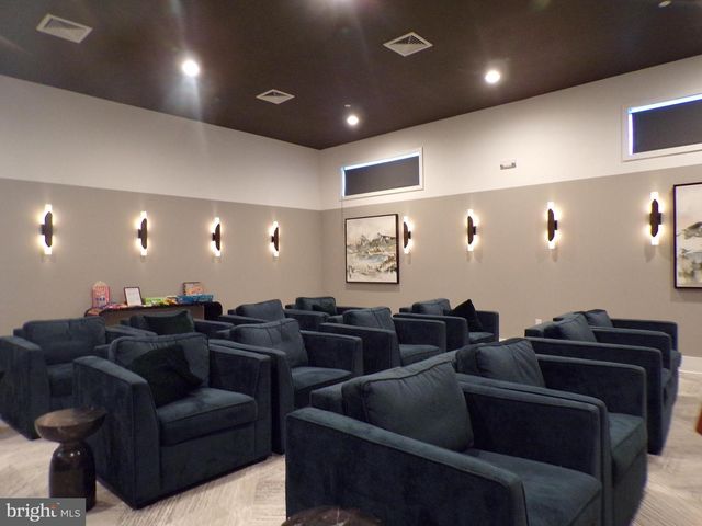 51 BRIDGE BLVD, Mount Holly, NJ 08060