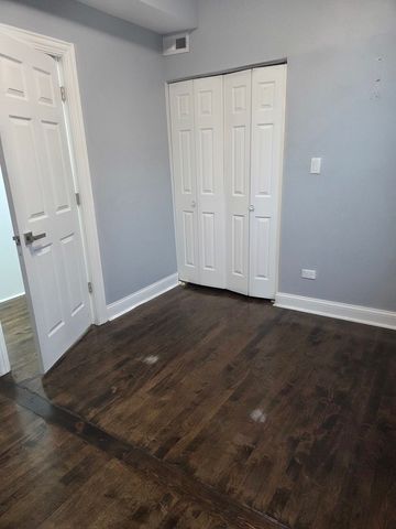 2231 S Austin Boulevard 1, Cicero, IL 60804
