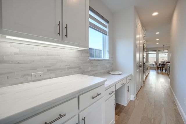 4952 White Lion Lane, Carrollton, TX 75010