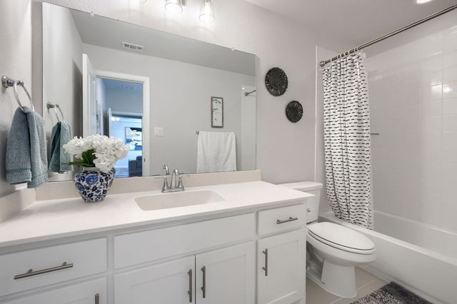 4952 White Lion Lane, Carrollton, TX 75010