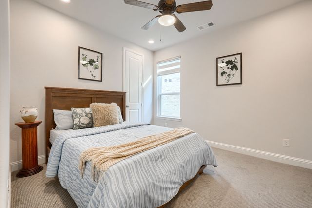 4952 White Lion Lane, Carrollton, TX 75010