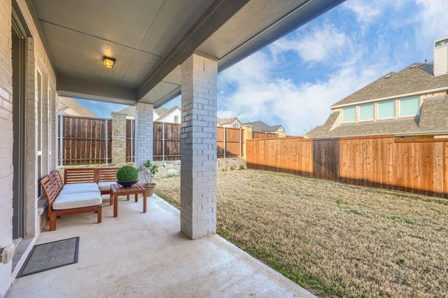 4952 White Lion Lane, Carrollton, TX 75010