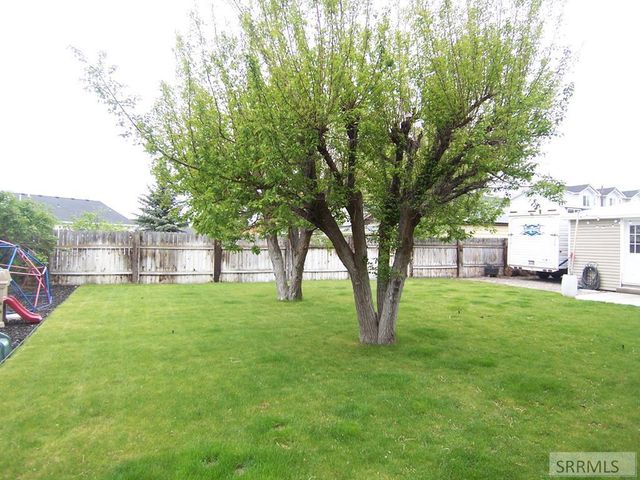 188 Rodgers Ave, Blackfoot, ID 83221