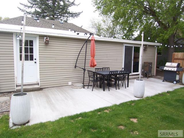 188 Rodgers Ave, Blackfoot, ID 83221