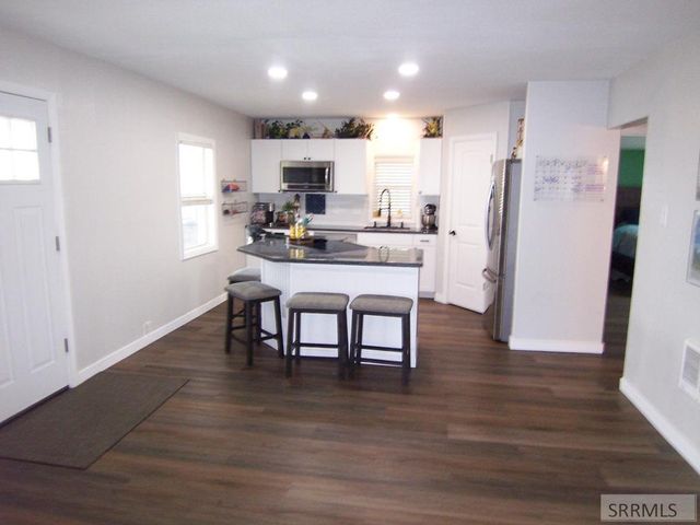 188 Rodgers Ave, Blackfoot, ID 83221