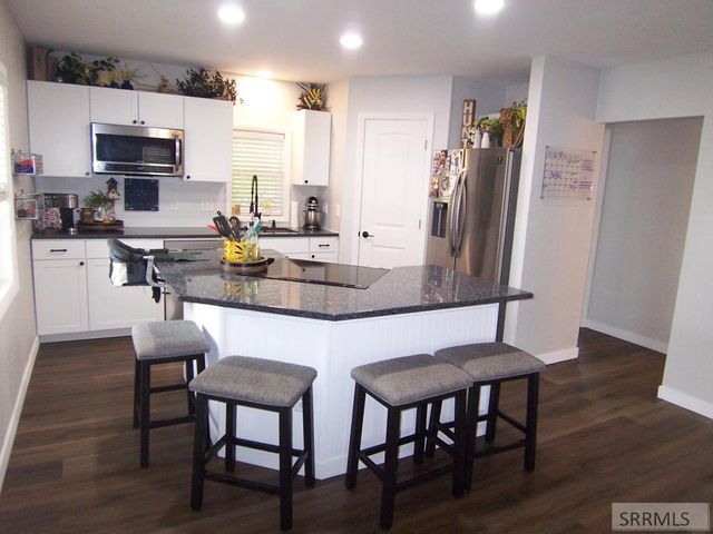 188 Rodgers Ave, Blackfoot, ID 83221