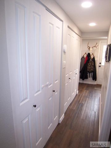 188 Rodgers Ave, Blackfoot, ID 83221