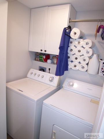 188 Rodgers Ave, Blackfoot, ID 83221