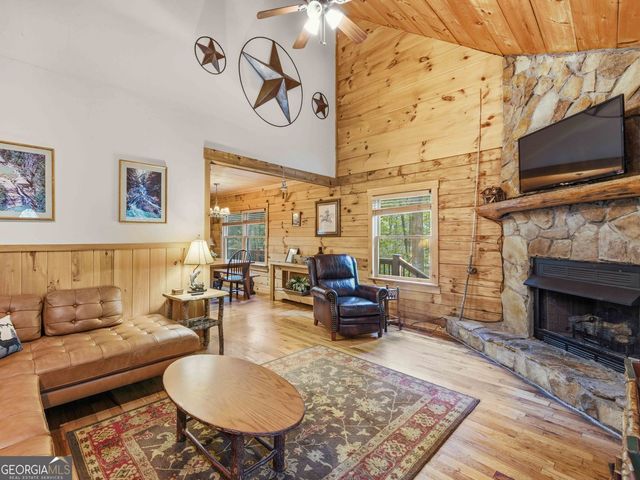 97 Eagles Nest Road, Sautee Nacoochee, GA 30571