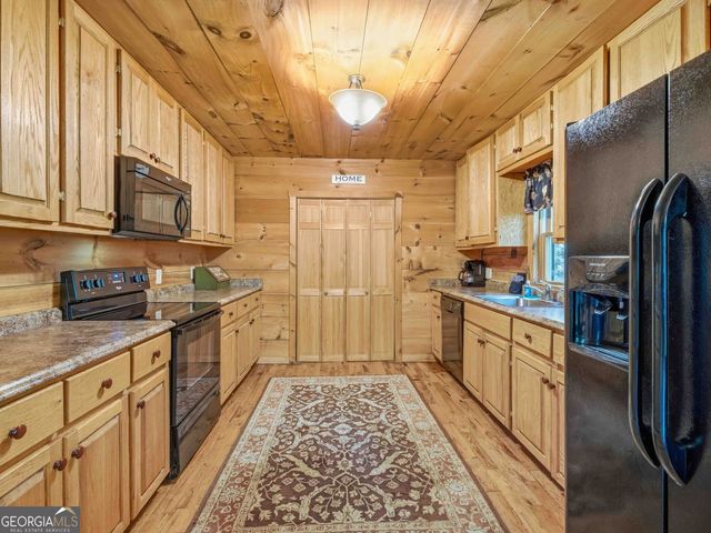 97 Eagles Nest Road, Sautee Nacoochee, GA 30571