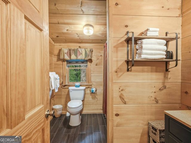 97 Eagles Nest Road, Sautee Nacoochee, GA 30571
