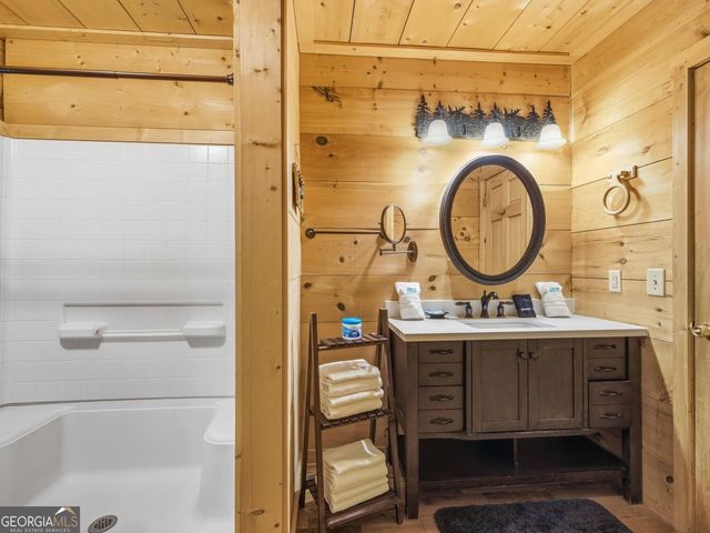 97 Eagles Nest Road, Sautee Nacoochee, GA 30571