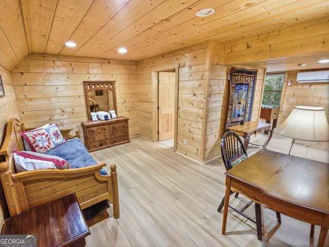 97 Eagles Nest Road, Sautee Nacoochee, GA 30571
