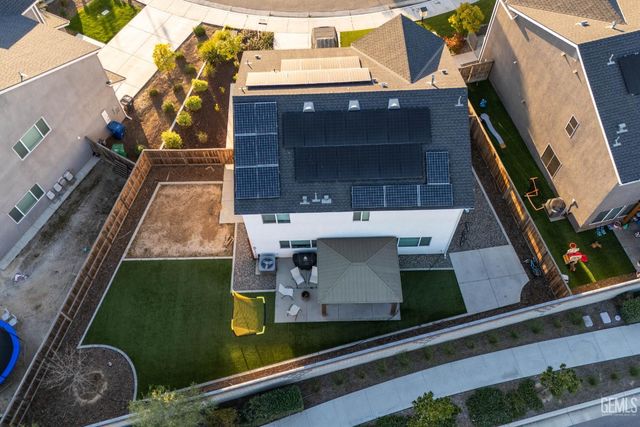 3420 Rustic Woods Lane, Shafter, CA 93263