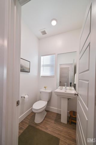 3420 Rustic Woods Lane, Shafter, CA 93263