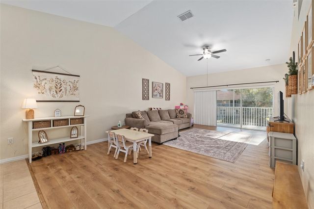 5436 ADMIRAL WAY 2, Oxford, FL 34484