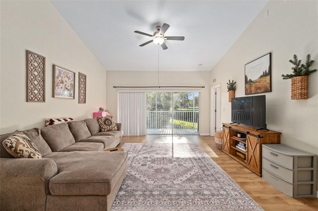 5436 ADMIRAL WAY 2, Oxford, FL 34484