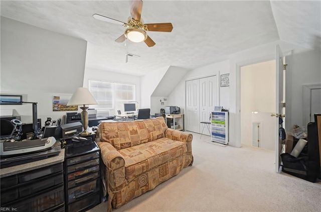 2588 Lower Greens PL, Virginia Beach, VA 23456