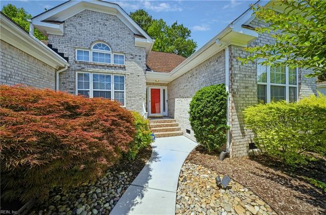 2588 Lower Greens PL, Virginia Beach, VA 23456