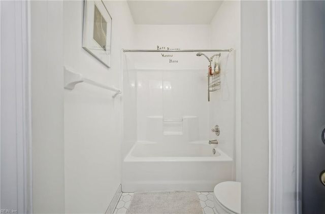 2588 Lower Greens PL, Virginia Beach, VA 23456