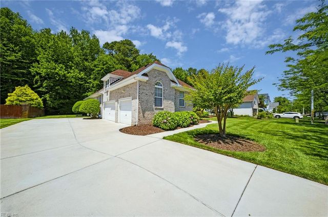 2588 Lower Greens PL, Virginia Beach, VA 23456