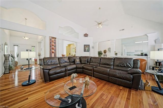 2588 Lower Greens PL, Virginia Beach, VA 23456