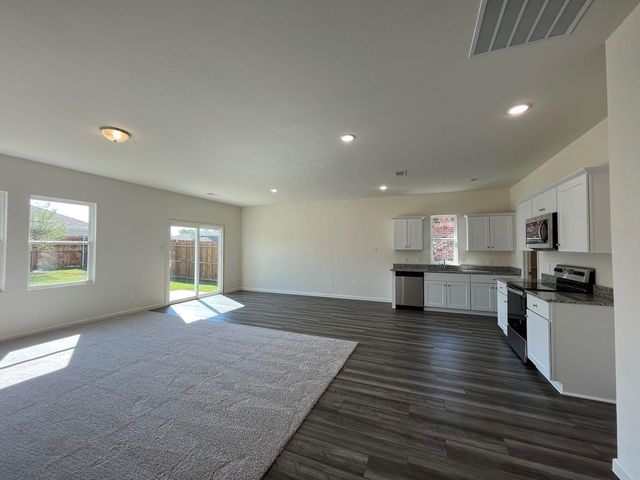 786 Yorkshire Drive, Lavon, TX 75166