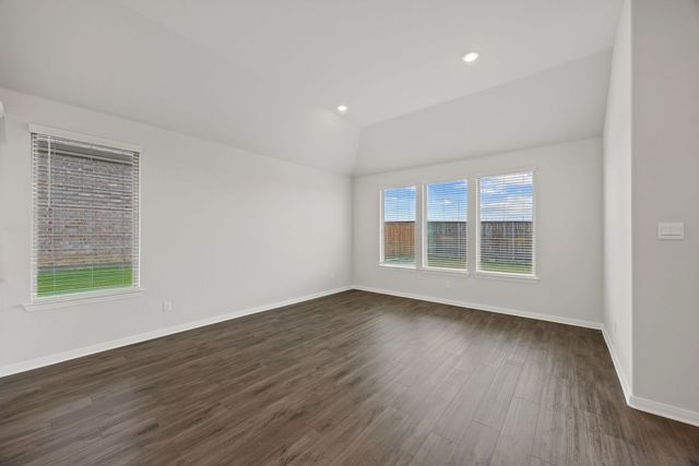 1502 Red Clover Avenue, Van Alstyne, TX 75495