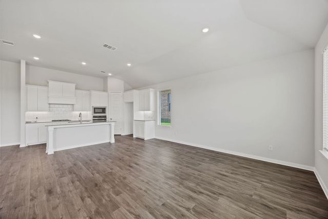 1502 Red Clover Avenue, Van Alstyne, TX 75495