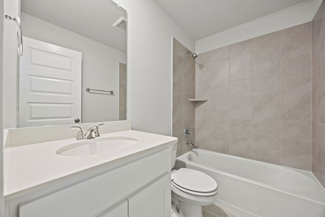 1502 Red Clover Avenue, Van Alstyne, TX 75495