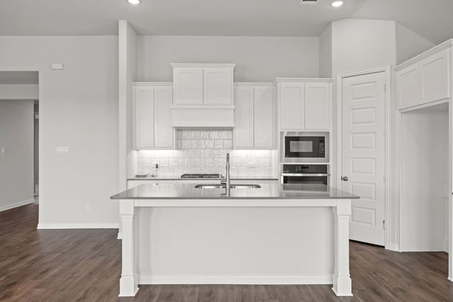 1502 Red Clover Avenue, Van Alstyne, TX 75495