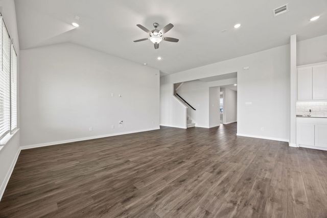 1502 Red Clover Avenue, Van Alstyne, TX 75495