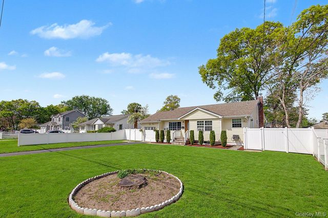 710 Broadway Avenue, Brentwood, NY 11717