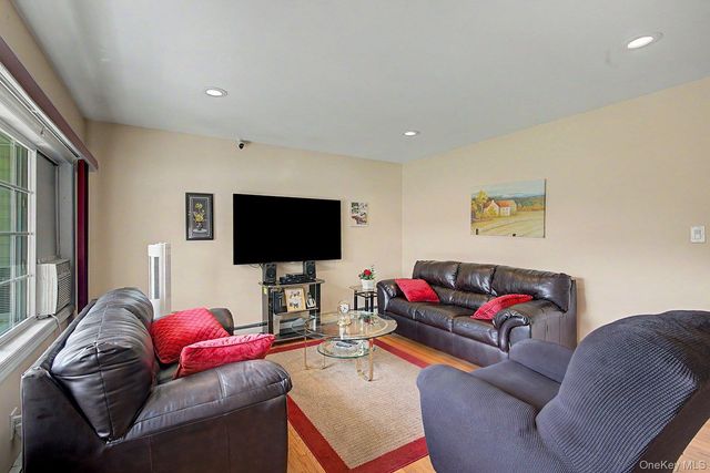 710 Broadway Avenue, Brentwood, NY 11717