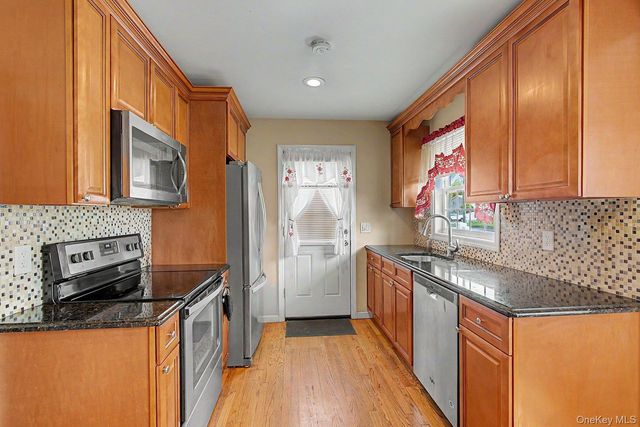 710 Broadway Avenue, Brentwood, NY 11717