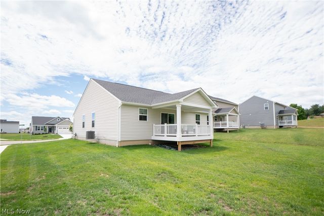 2655 Elkford Circle NE, Canton, OH 44721