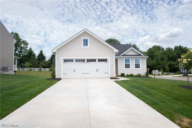 2655 Elkford Circle NE, Canton, OH 44721