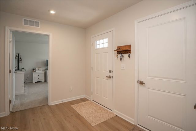 2655 Elkford Circle NE, Canton, OH 44721