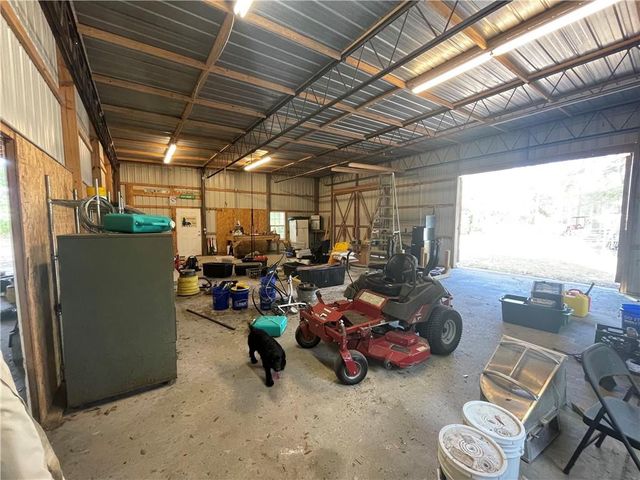 2114 Mill Creek Road, Patterson, GA 31557