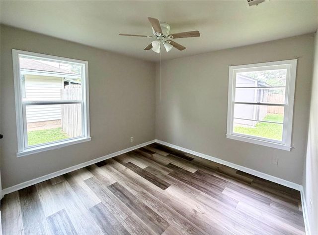 3009 Robinson Boulevard, Texas City, TX 77590