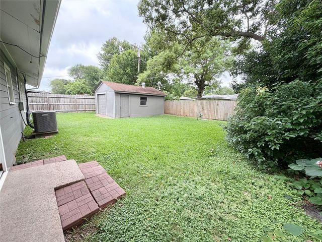 3009 Robinson Boulevard, Texas City, TX 77590