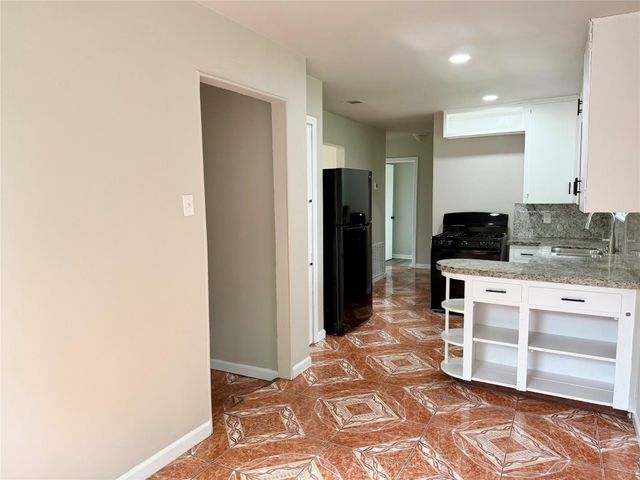 3009 Robinson Boulevard, Texas City, TX 77590