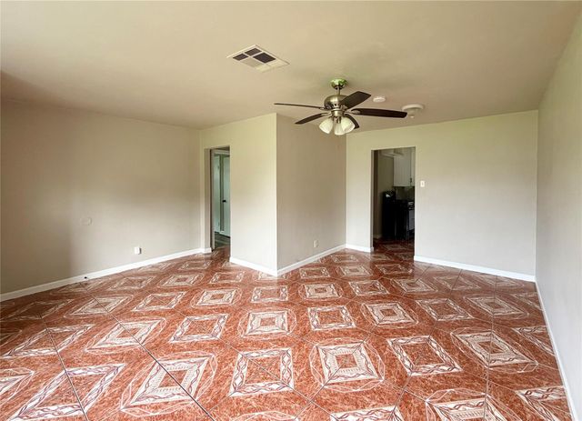 3009 Robinson Boulevard, Texas City, TX 77590
