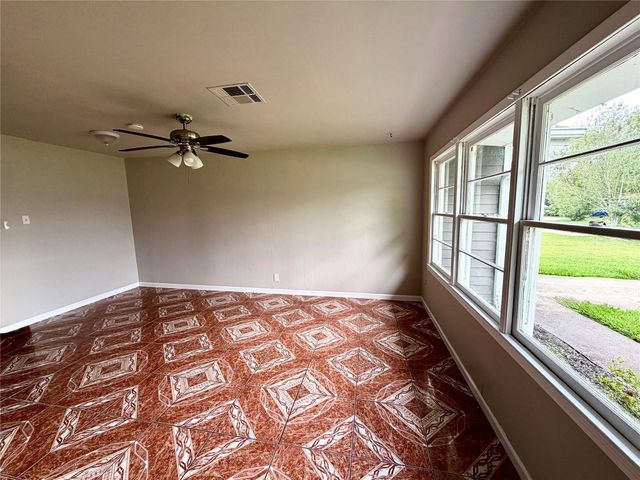 3009 Robinson Boulevard, Texas City, TX 77590
